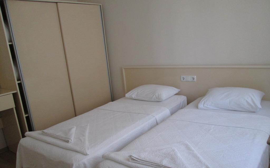 Aza Butik Hotel Kuşadası Exterior photo
