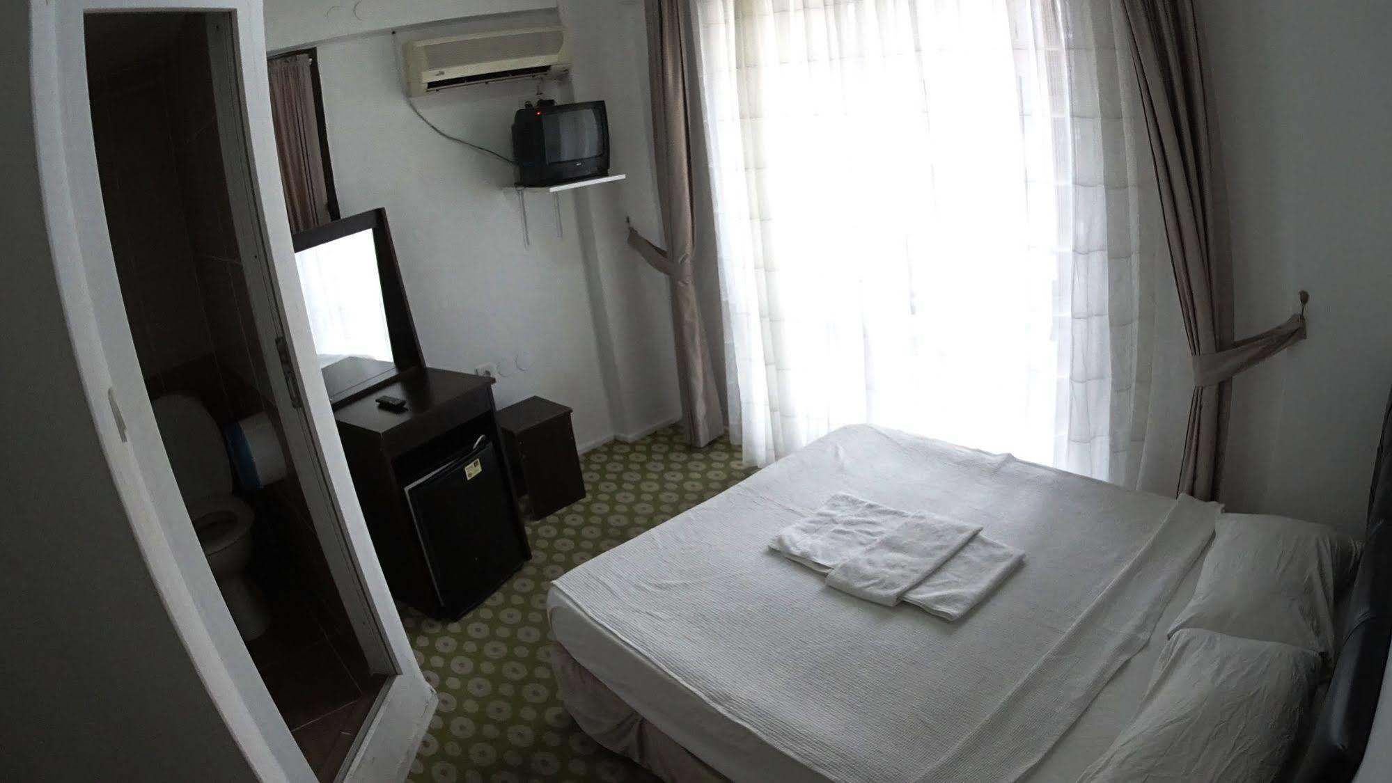 Aza Butik Hotel Kuşadası Exterior photo